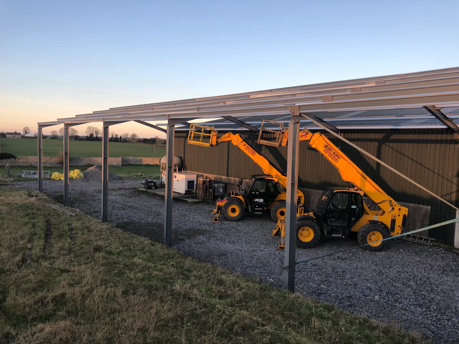 steel-erection-services-murphy-engineering Engineered truss and tubular steel frames for large-scale construction and industrial steelwork projects.