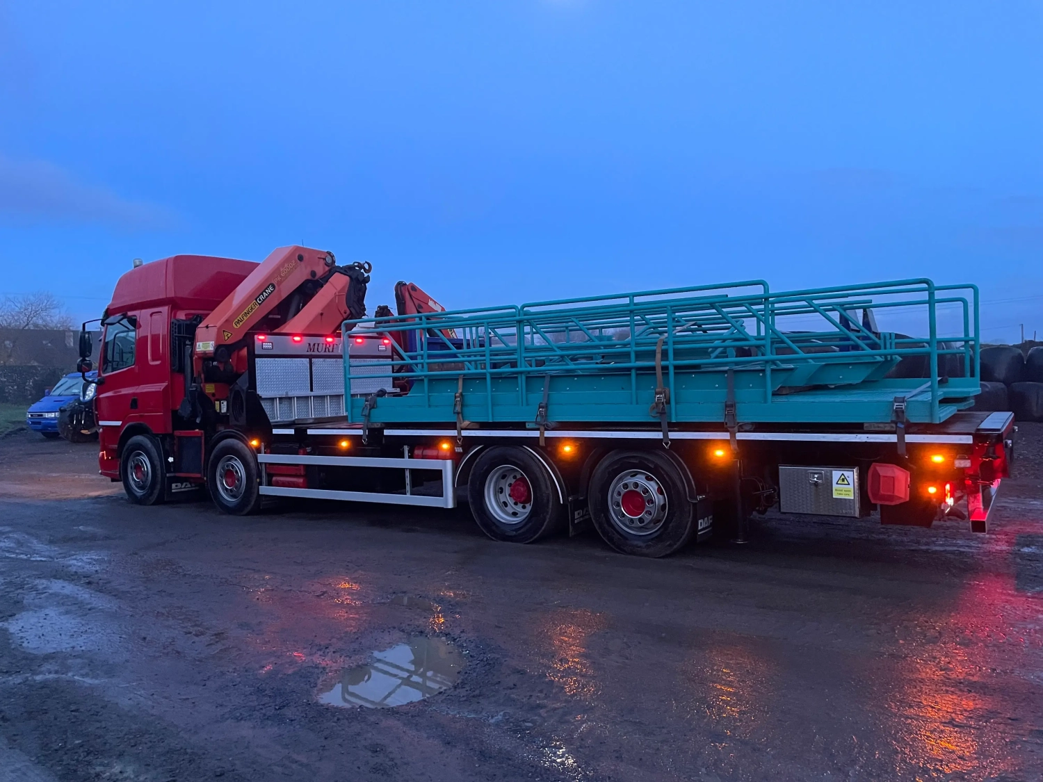 Reliable truck-mounted crane hire services in Ireland, providing cost-effective lifting solutions for construction and engineering projects.